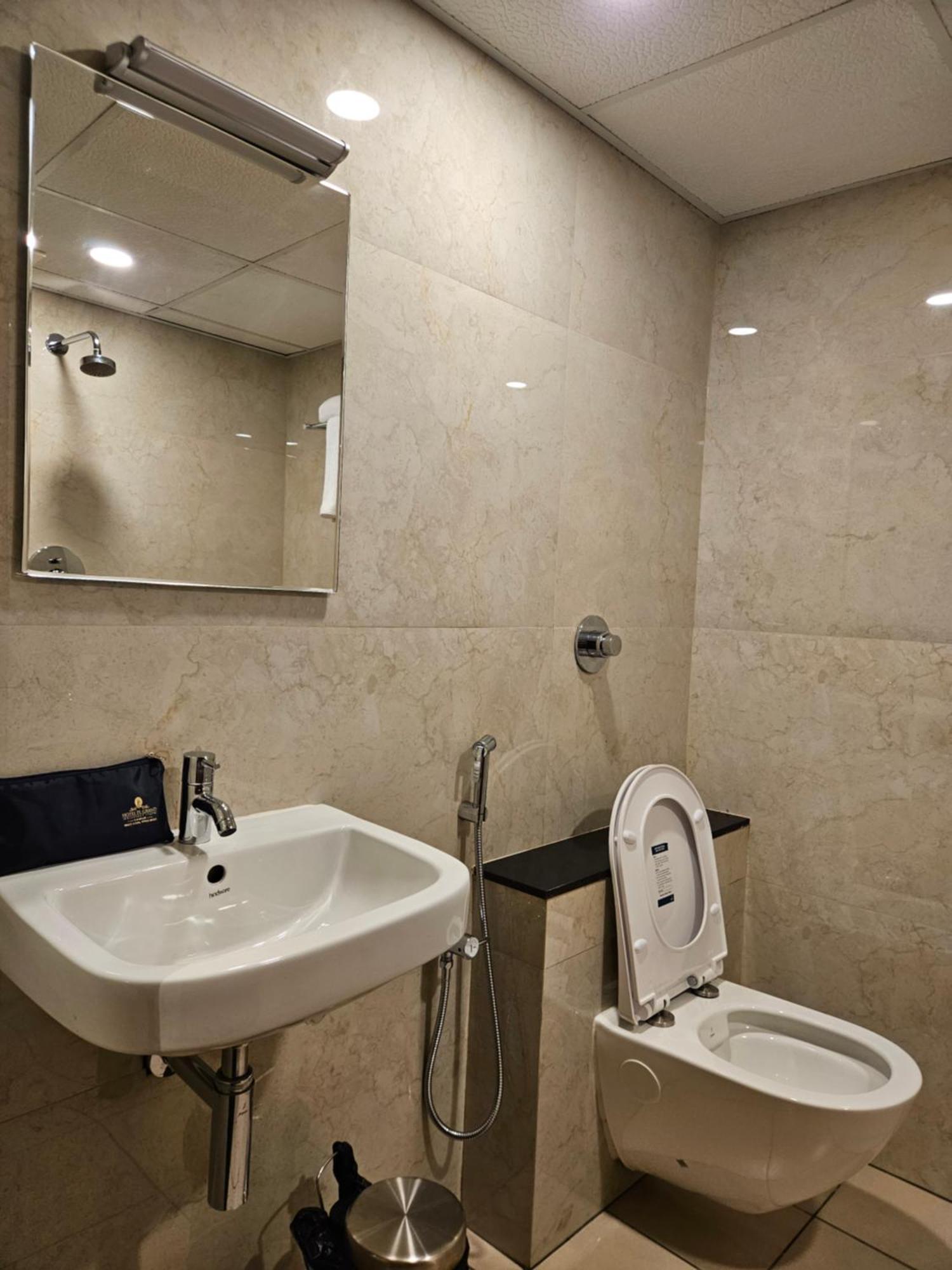 Hotel Pl Grand Karaikudi Dış mekan fotoğraf