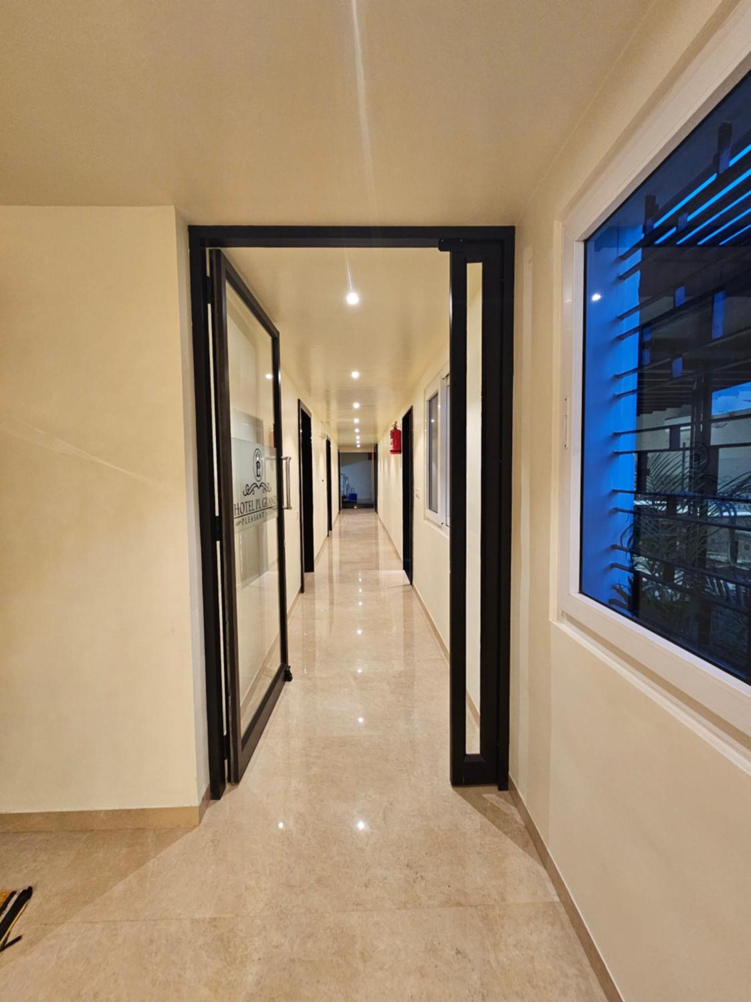 Hotel Pl Grand Karaikudi Dış mekan fotoğraf